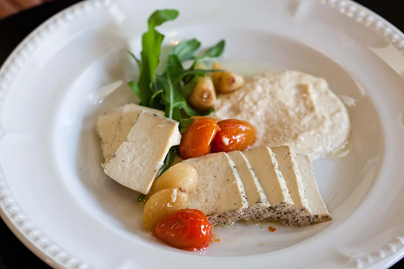 טופו כבוש אחו בלנקו • ביקורת משק ברזילאי