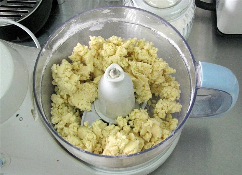 הכנת בצק פריך