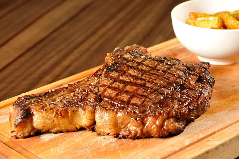 ממוטה במיט אנד ווין