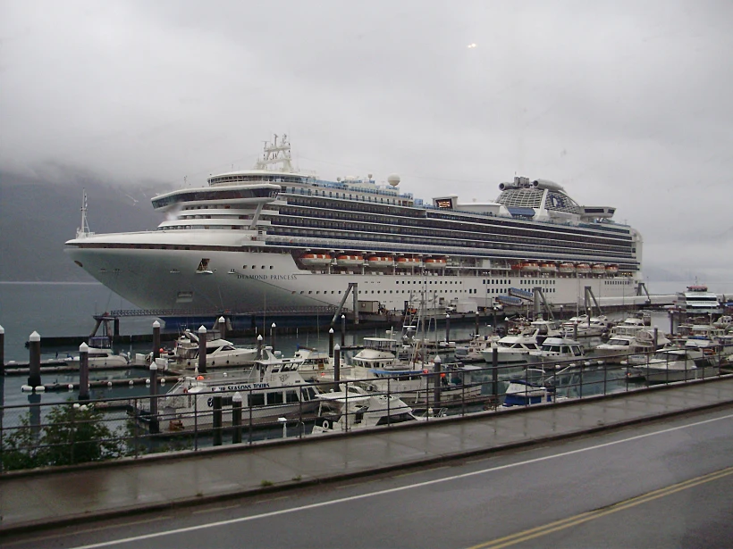 ספינת תענוגות באלסקה