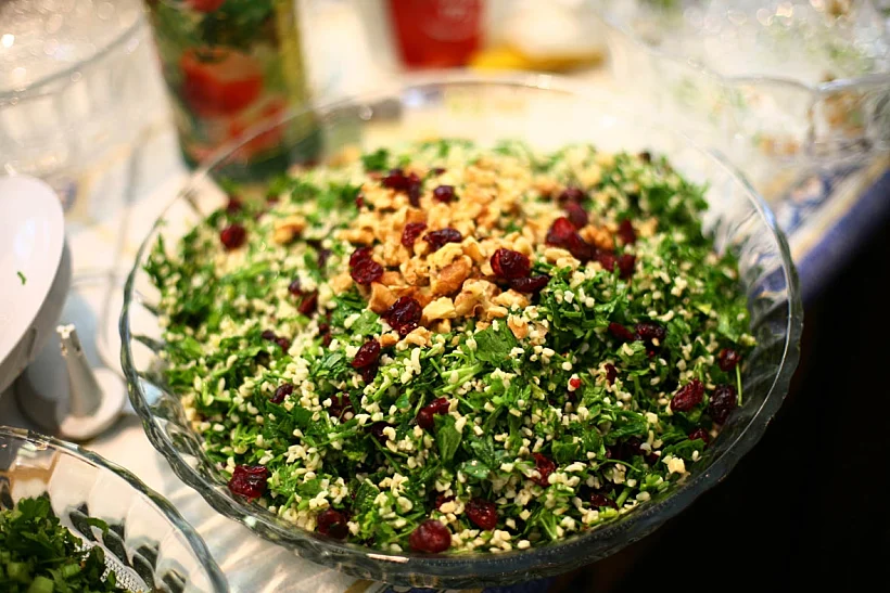 סלט פטרוזיליה ובורגול - מתוך הספר של לאה גלובס