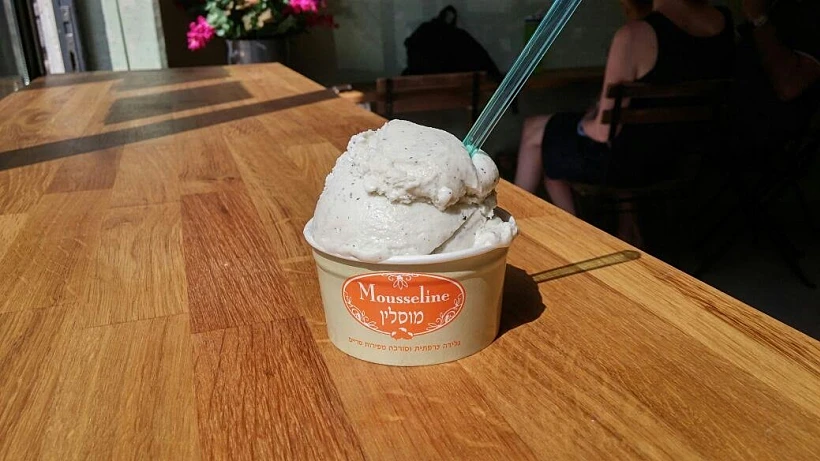 מוסלין סומסום שחור