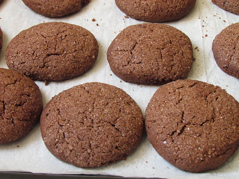 עוגיות קקאו וקינמון