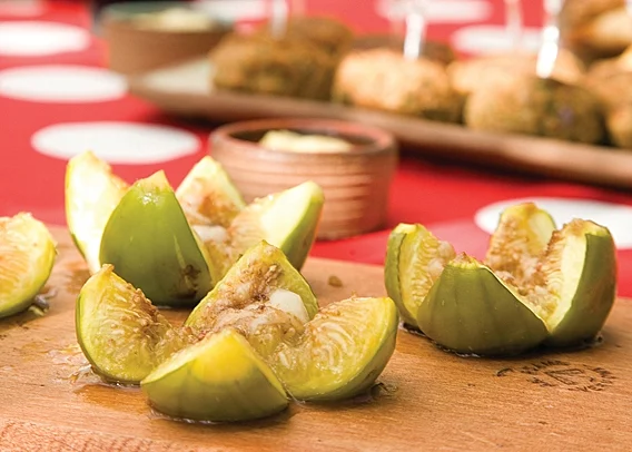 תאנים אפויות