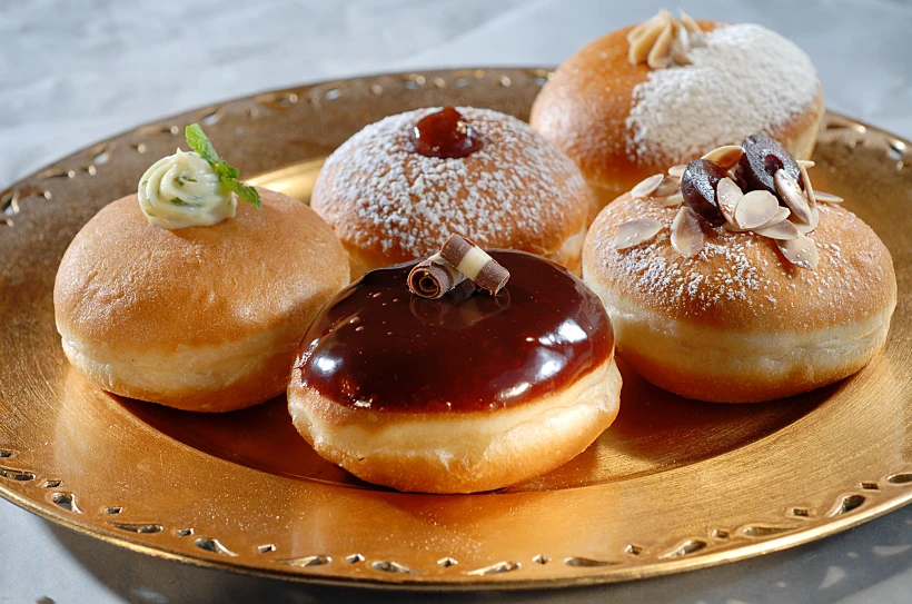 את חג החנוכה הזה, חוגגים ב