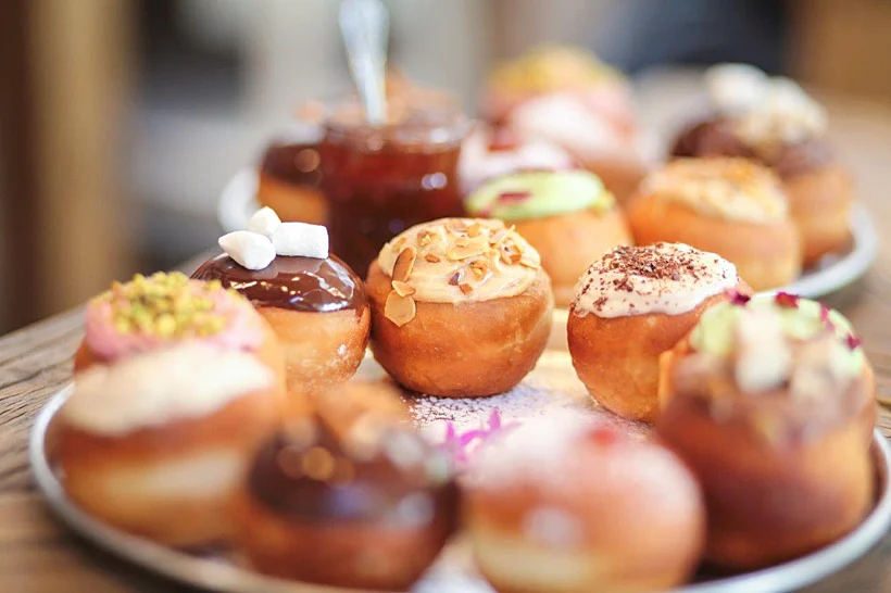 סופגניות לחנוכה של פטיט פוד