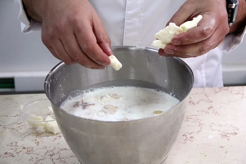 הכנת סופגניות - מיקי שמו