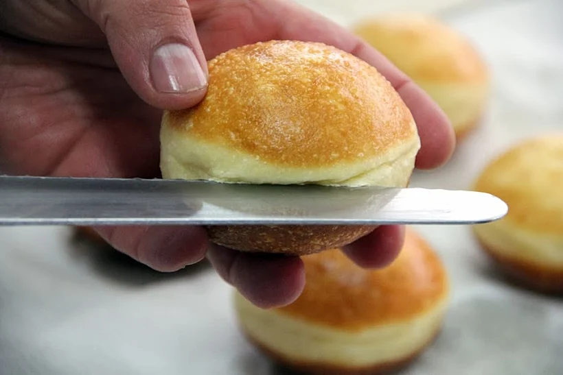 הכנת סופגניות - מיקי שמו