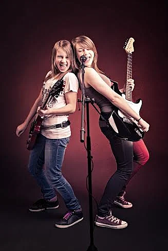 פארק נחשונית מגלשת מים