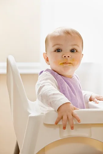 תינוקת מלוכלכת