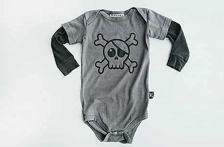 בגד גוף של NUNUNU