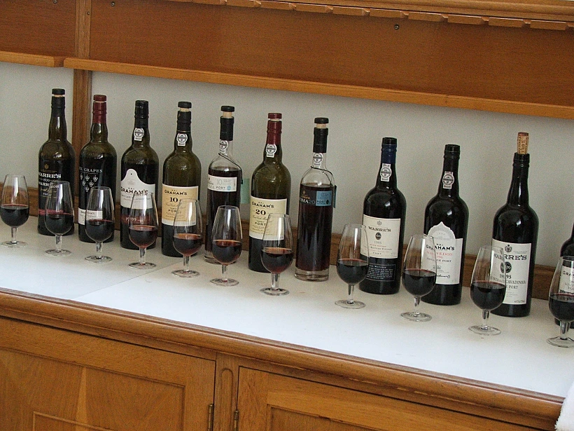 כתבה על טיול יין בפורטוגל, תמונה בגודל מותאם אישית