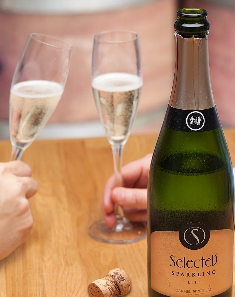 יין מבעבע כרמל סלקטד