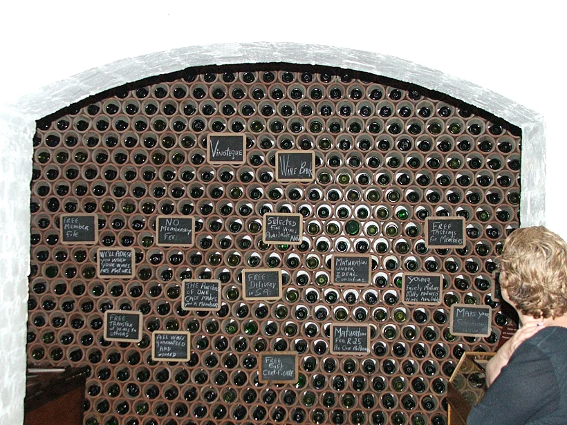 עולם היין תבה על טיול יין בדרום אפריקה תמונה בגודל מותאם אישית