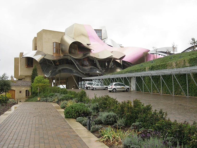 מתוך כתבה על טיול בחבל הבאסקים בספרד בעולם היין תמונה בגודל מותאם אישית ולהפניות