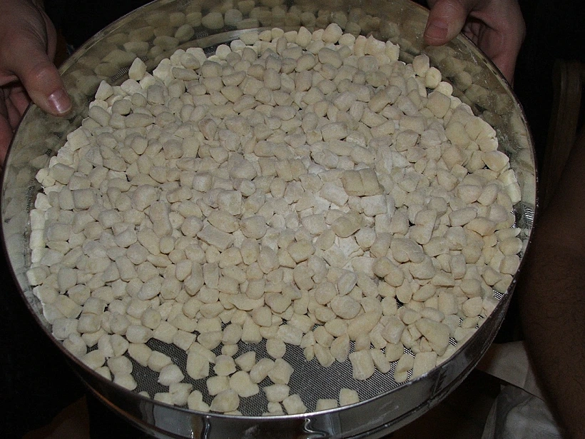 כרם בחבל פיאמונטה לכתבה על טיול יינות באזור. תמונה בגודל מותאם אישית