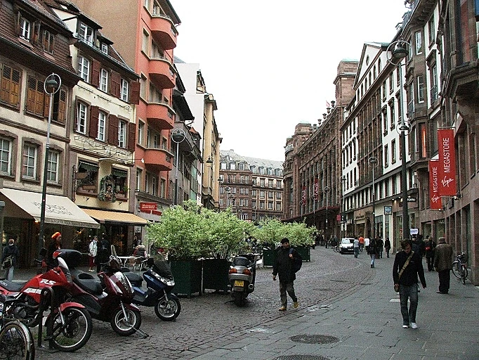 אזורי יין בעולם - טיול באלזאס, תמונה בגודל מותאם אישית