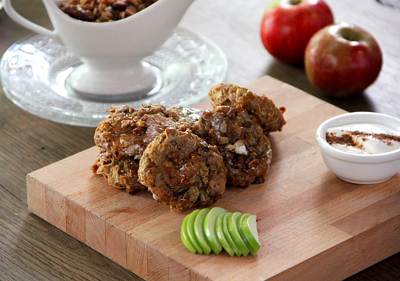 לביבות גבינה וחמוציות