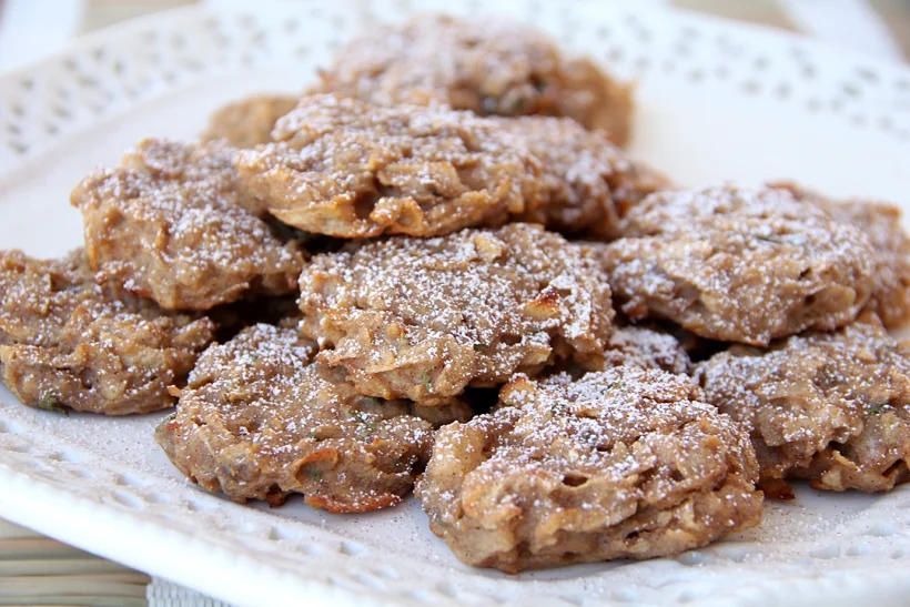 לביבות אגס בדרך לתנור