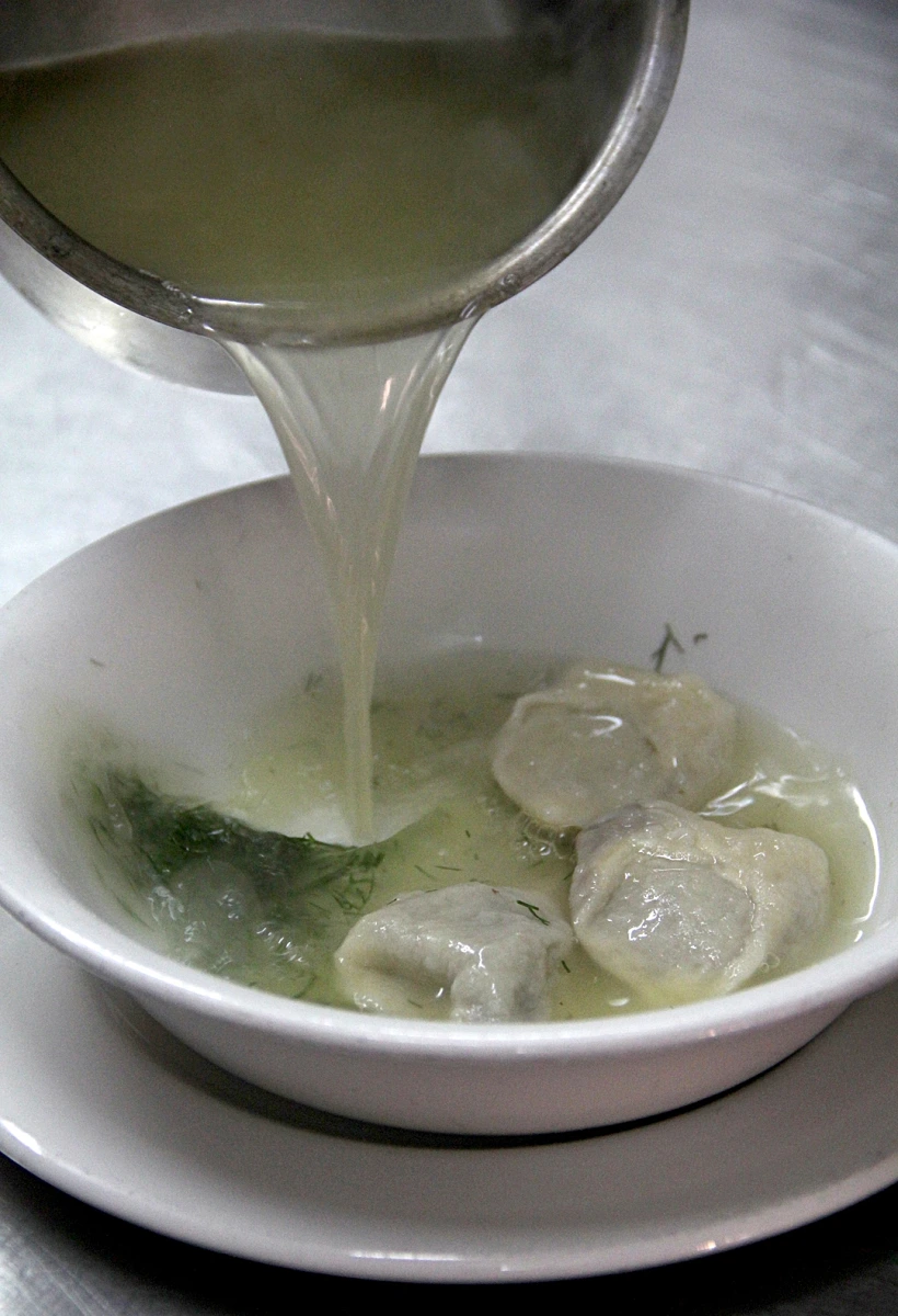 מרק עוף עם קרפלך