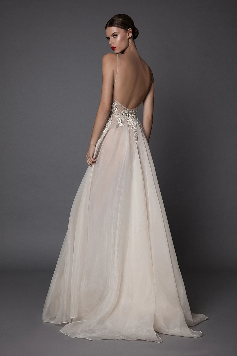 השמלה של תניה