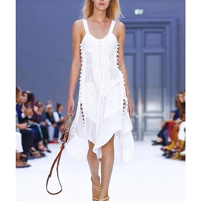 סולקה מהמסלול של לואי ויטון כי היא 