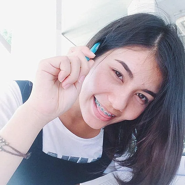 תוך חצי שנה זכתה הסטודנטית החנונית בתחרות יופי