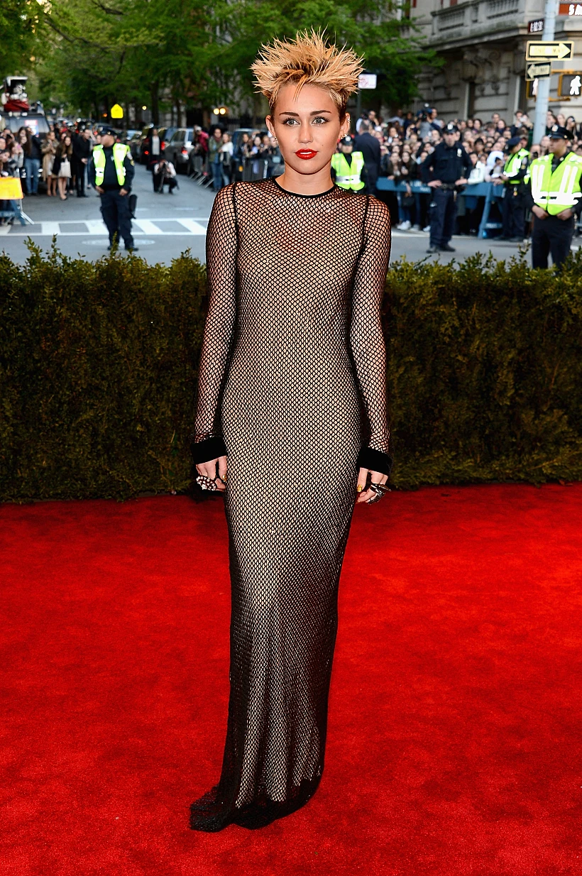 מיילי סיירוס