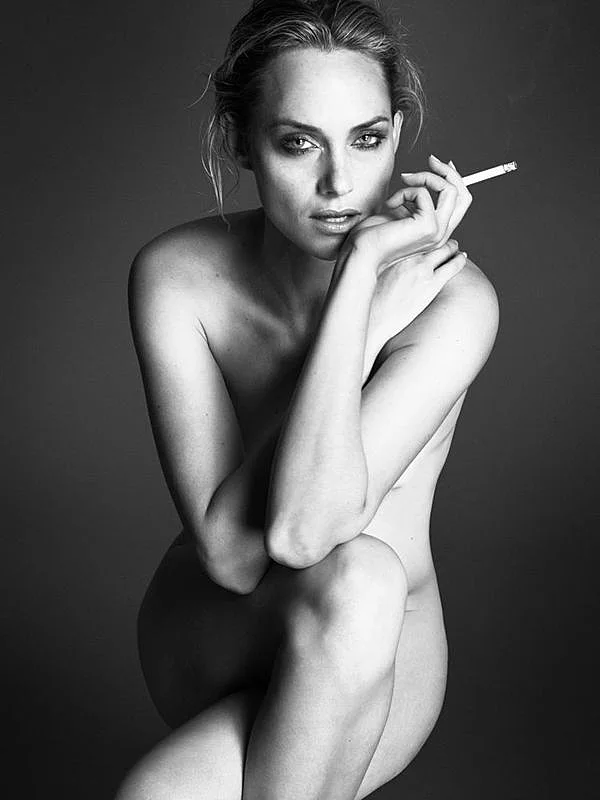 הפקות אופנה עירום