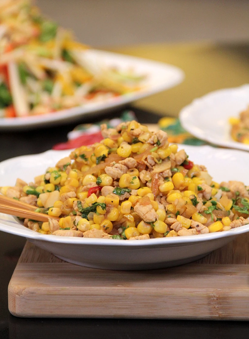 חזה עוף עם תירס