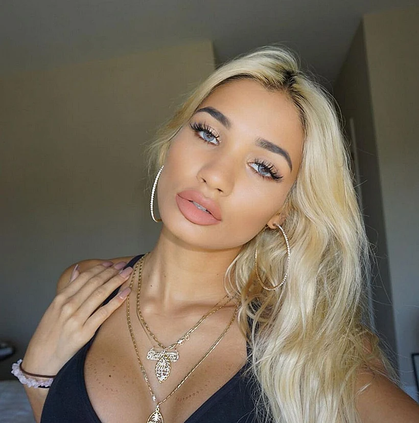 פיה מיה היא היורשת של קים?