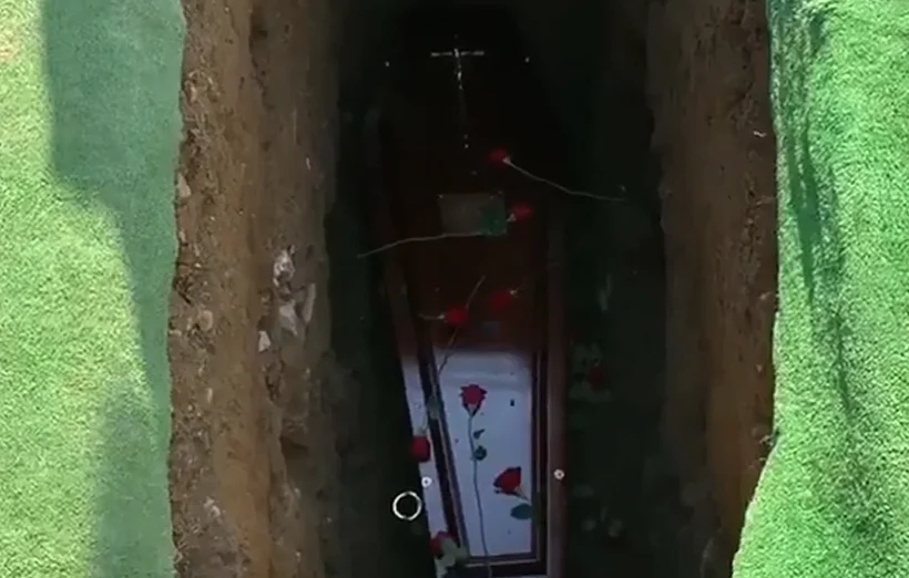 הקבר של שי ברדלי