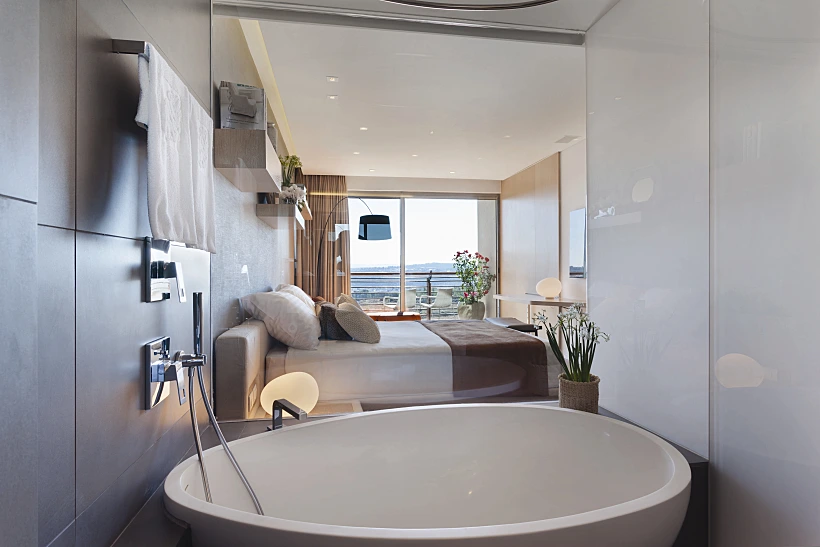 בריכה חיצוןנית