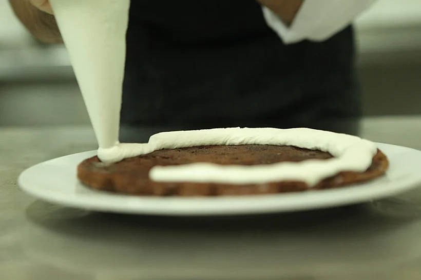 עוגת היער השחור