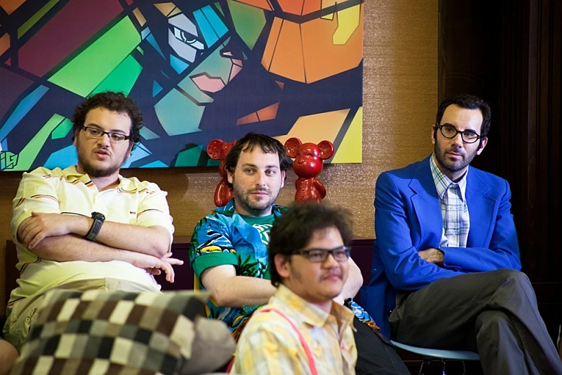 החנונים בפרק 4 של היפה והחנון