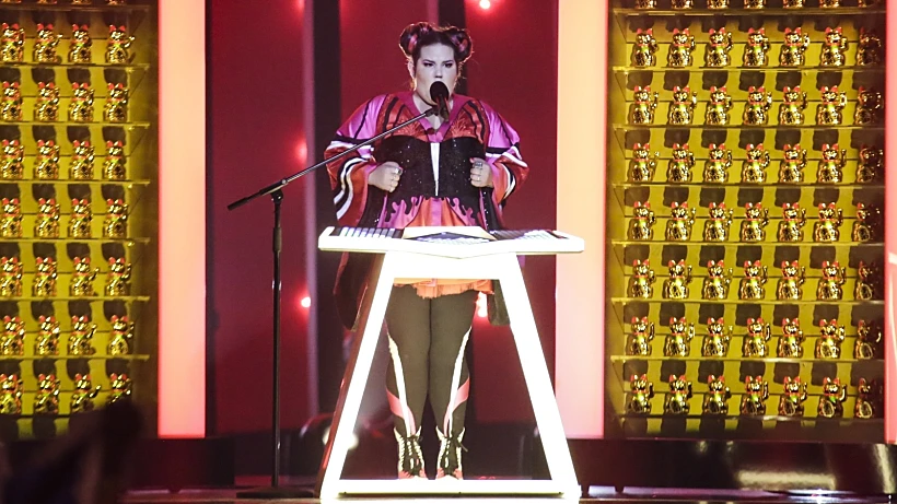 נטע ברזילי בחלק הראשון של גמר אירוויזיון 2018