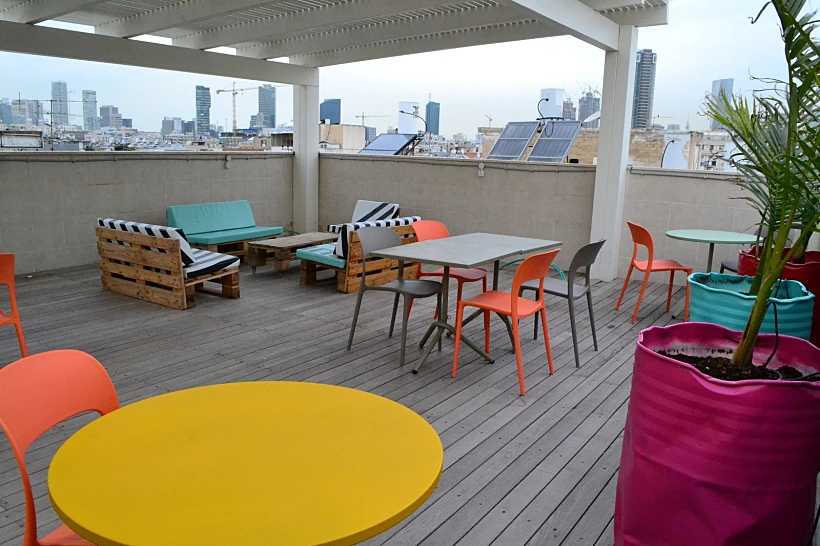 גג ורדיאל 17 (צילום: ענבר מנינברג )