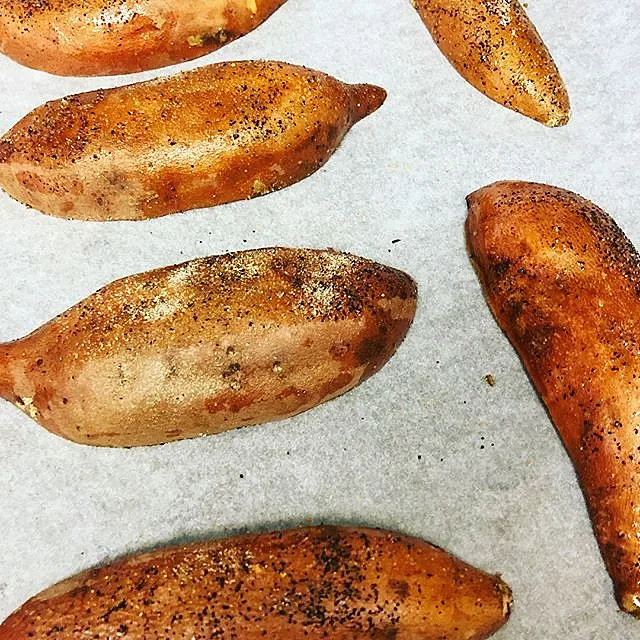 בטטות על האש