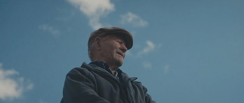 הזוג שחי 45 שנים לבדם בכפר נטוש