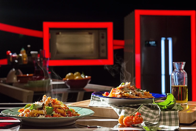 פסטה פנה עם חצילים ועגבניות