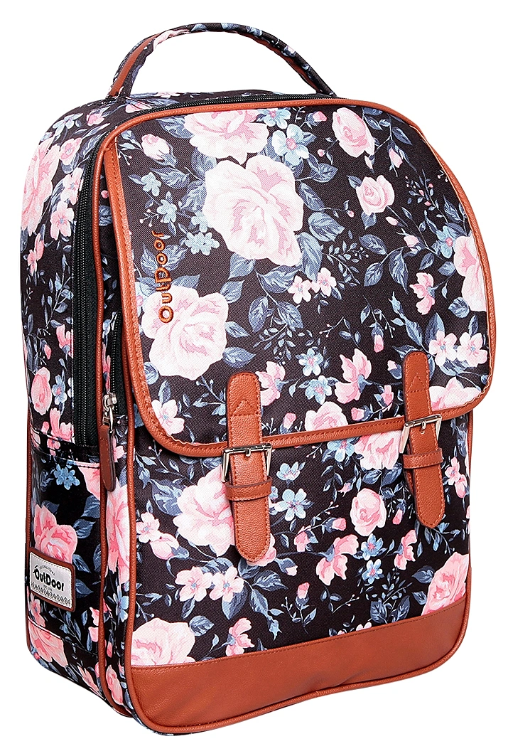 אאוטדור, קל גב