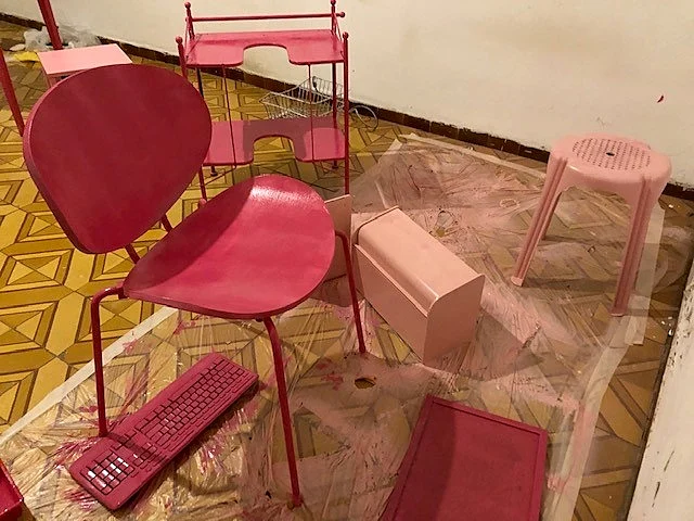 Pink BUBBLE Cafe, עבודה בהכנה