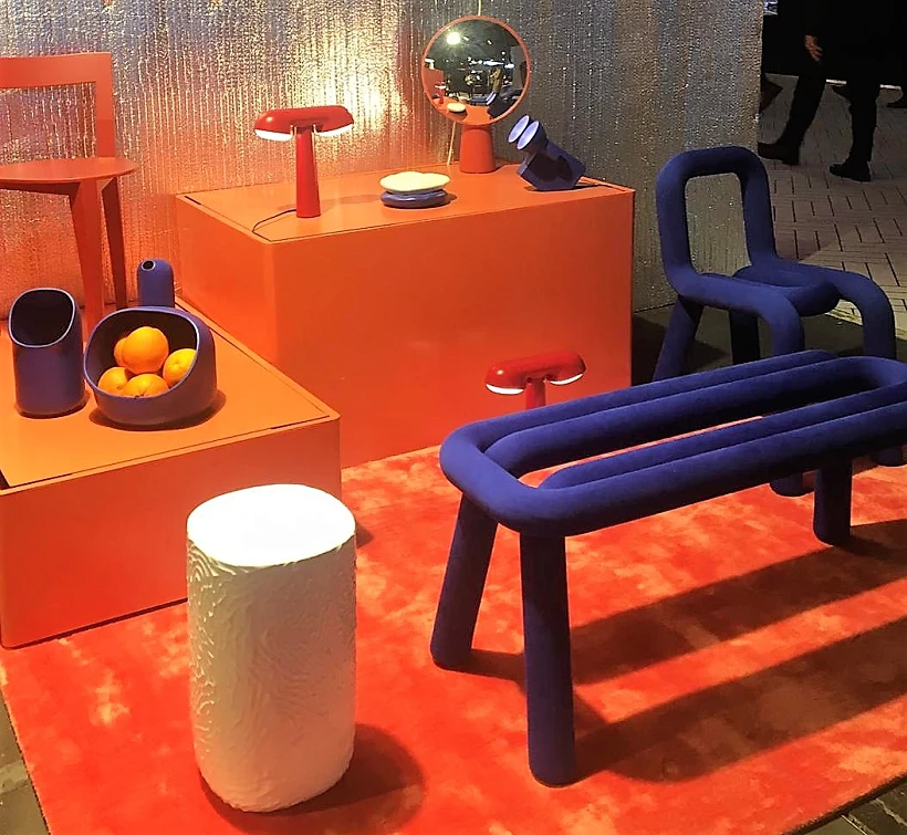 כתום בריק כגוון משני