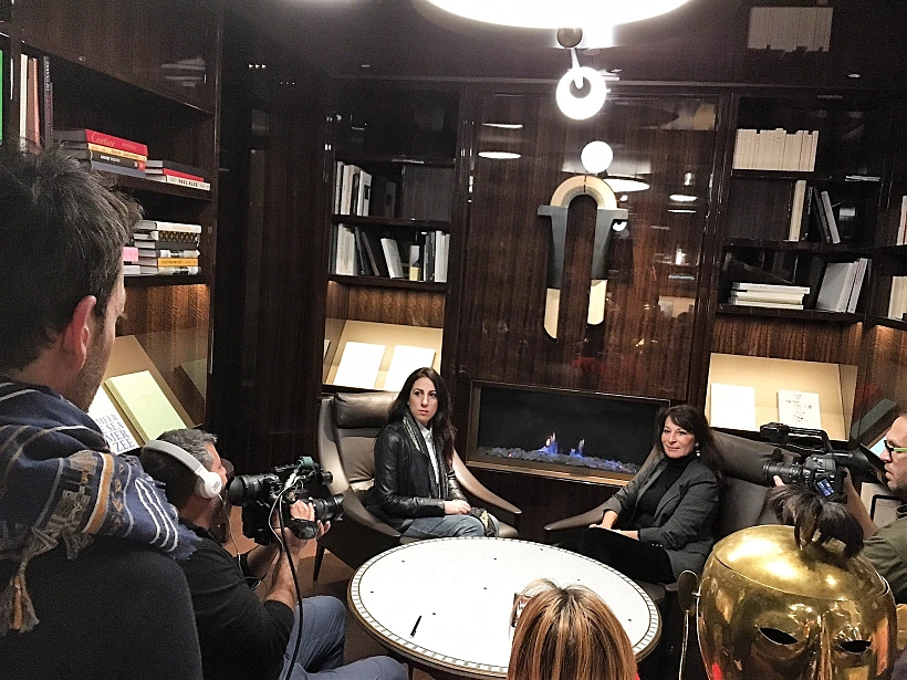 שקט מצלמים, Lutetia