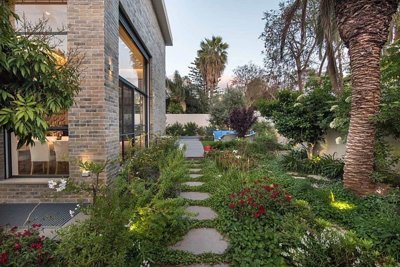 בית ברעננה, מרטין קסל אדריכליות