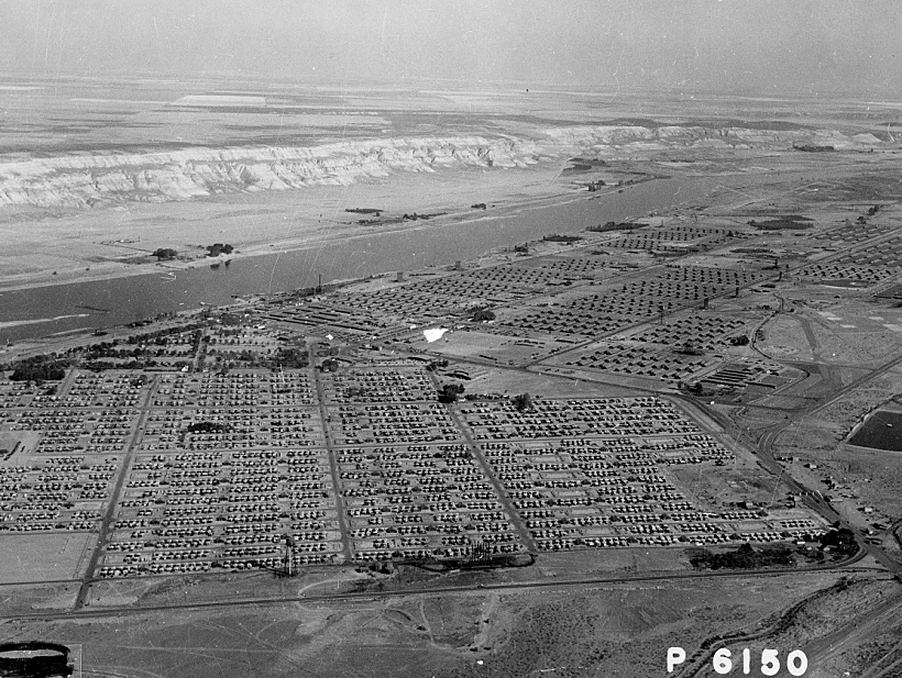 מגורים לאלפי העובדים בהאנפורד