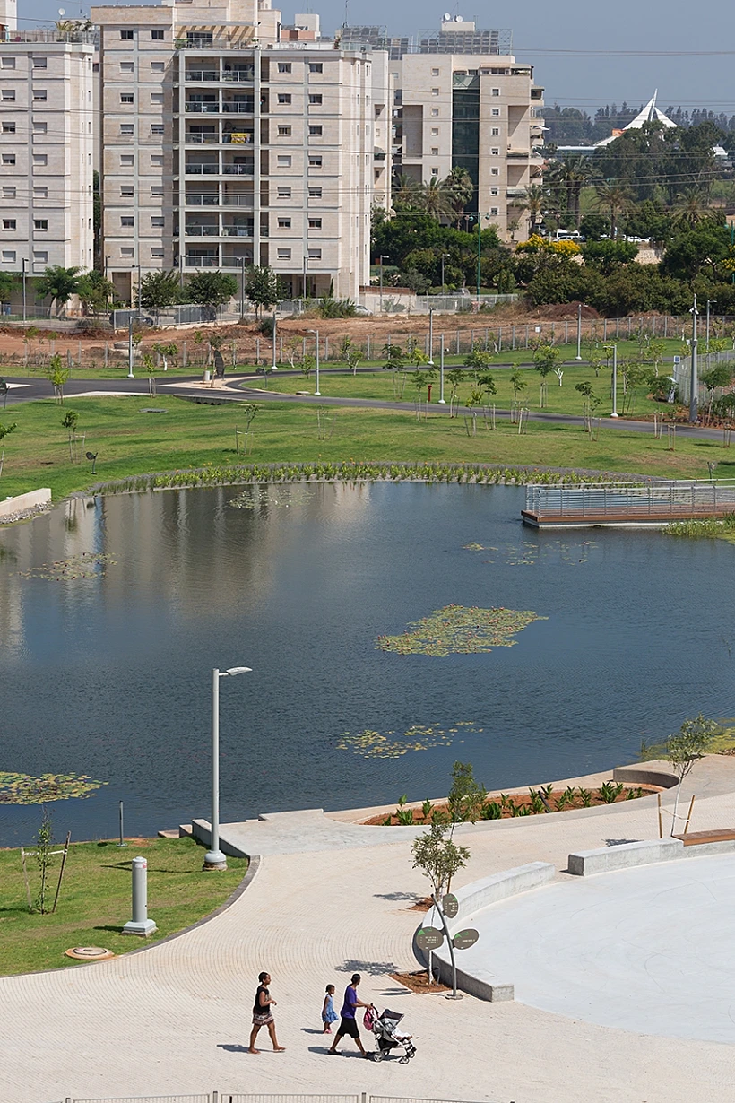 אקופארק, שריג וקסמן אדריכלים, אדריכל עמית עופר גלוברמן