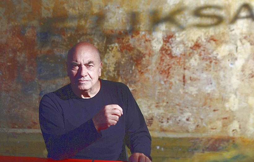 אדריכל מסימיליאנו פוקסס