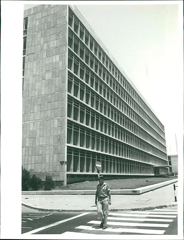 בית הסוכנות היהודית עם בנימין אידלסון