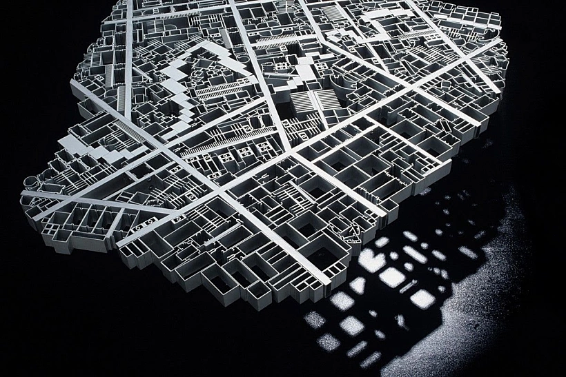 עיצוב אוטונומי עיצוב מגויס